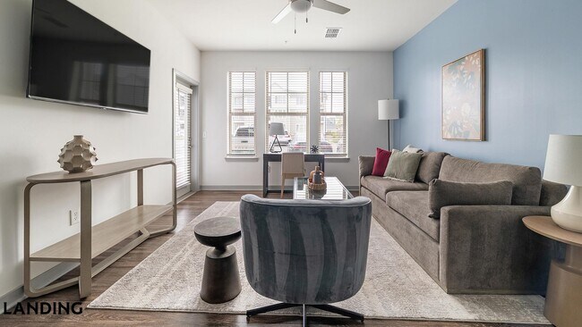 Foto del edificio - 100 Wildwood Ct