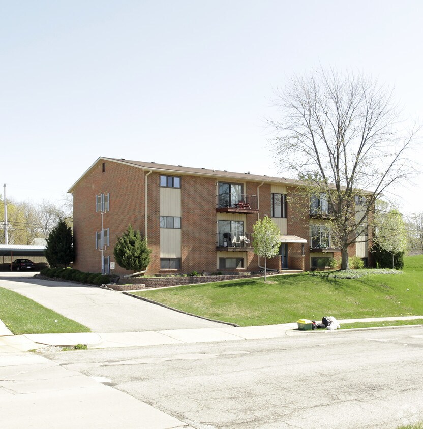3820 Benjamin Ave, Royal Oak, MI 48073 Apartments in Royal Oak, MI