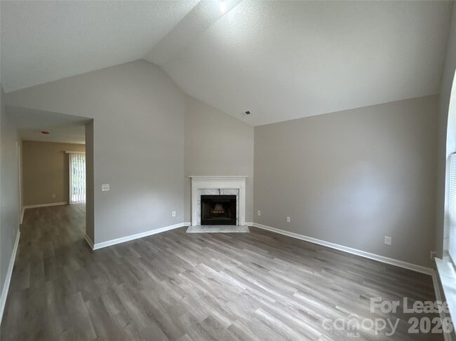 Foto del edificio - 1839 Olsen Ln