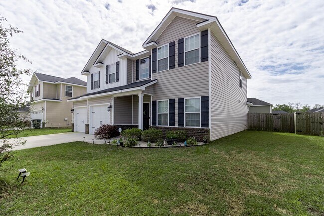 Building Photo - 350 Alcott Cir