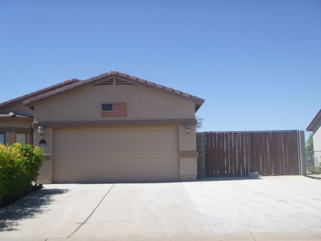 Building Photo - Great 3 bedroom, 2 bath in Arizona City