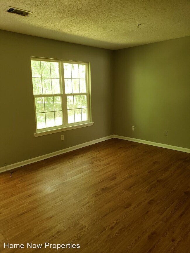 Foto del edificio - 3 br, 2.5 bath House - 1075 Thornwoode Lane