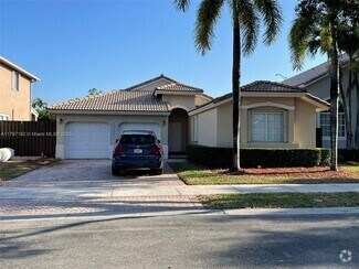 Building Photo - 10933 NW 73rd Ter