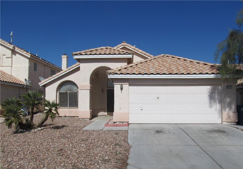 Primary Photo - 3732 White Peppermint Dr