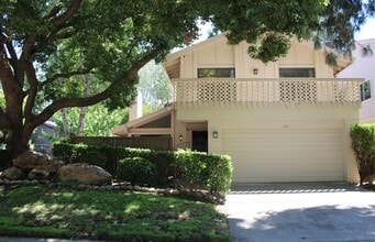 Building Photo - 400 Hartnell Pl