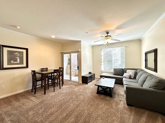 Building Photo - Borgata Condo
