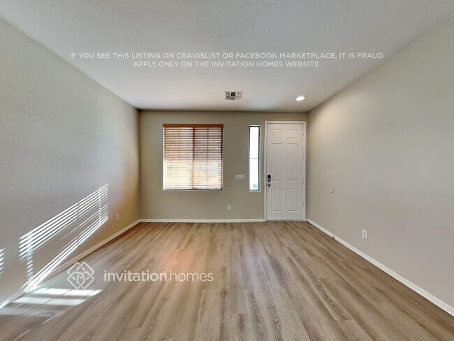 Foto del edificio - 9232 N 180th Ln