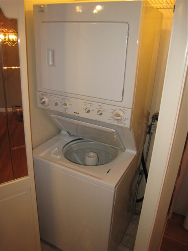 Foto del edificio - 235 Winthrop St