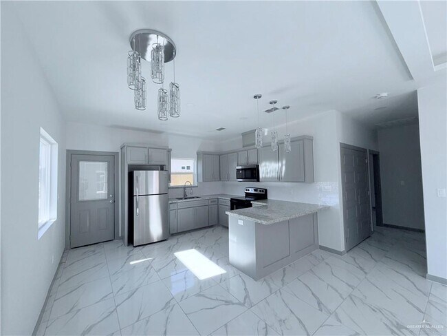 Foto del edificio - 10 West Dr