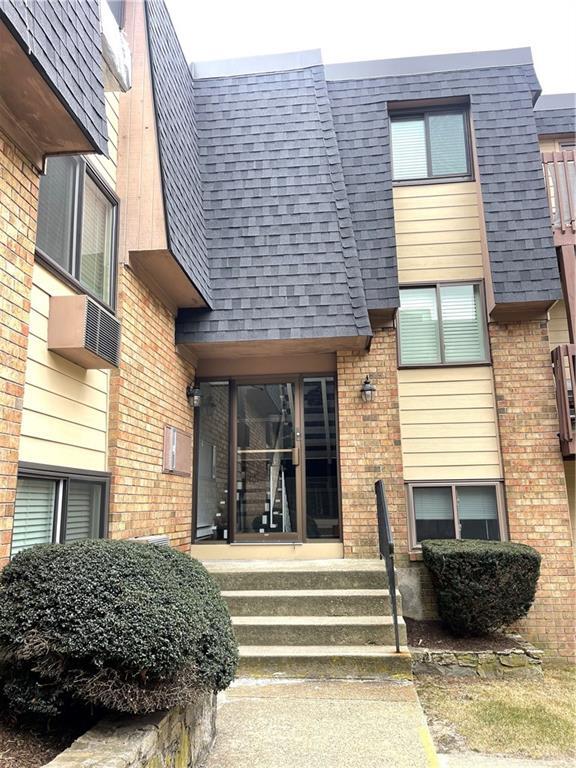 4162 Post Rd, East Greenwich, RI 02818 Condo for Rent in East