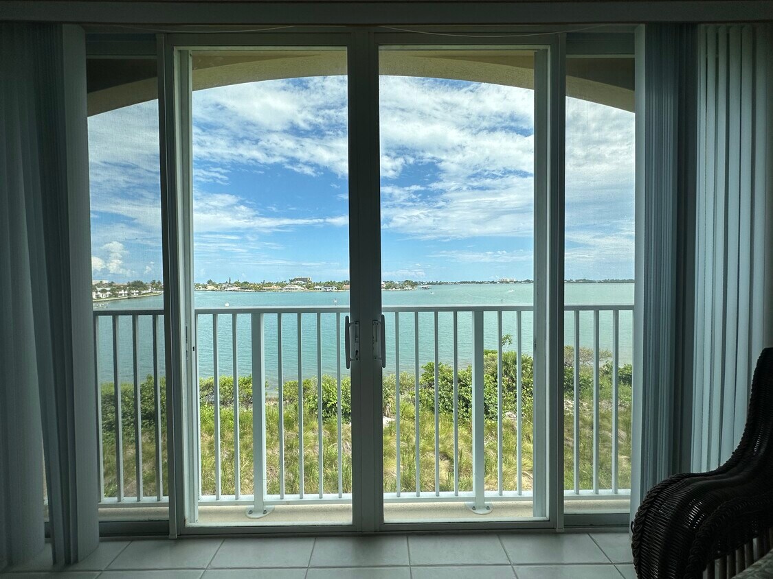 Foto principal - 3 Harbour Isle Dr E