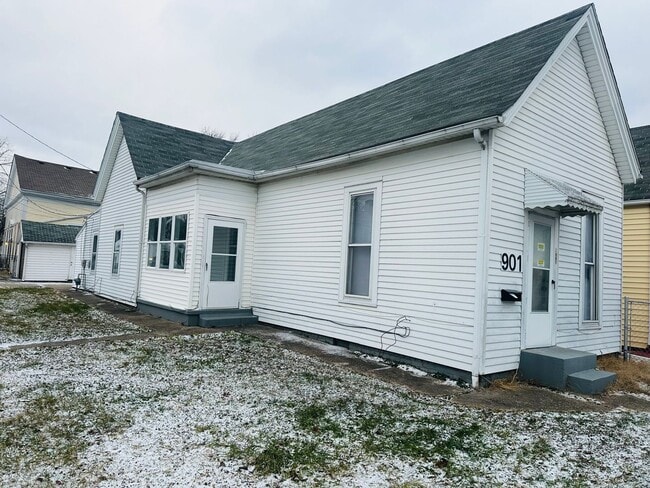 Recently Renovated 3BR/1BA Home in New Albany! - Recently Renovated 3BR/1BA Home in New Albany!