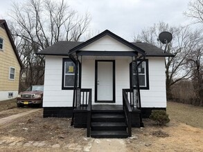 Building Photo - 7218 Albright Ave