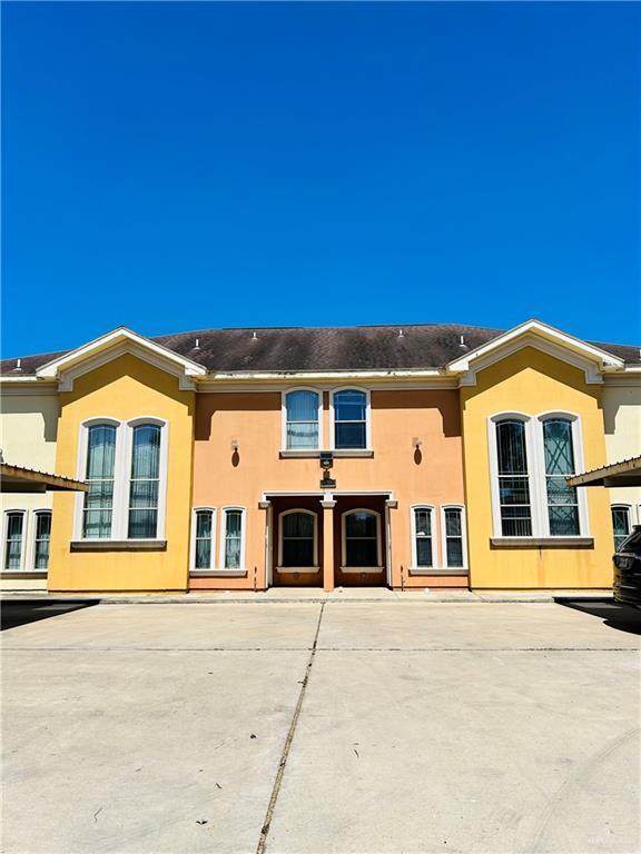 Primary Photo - 3700 S Embassy Ave
