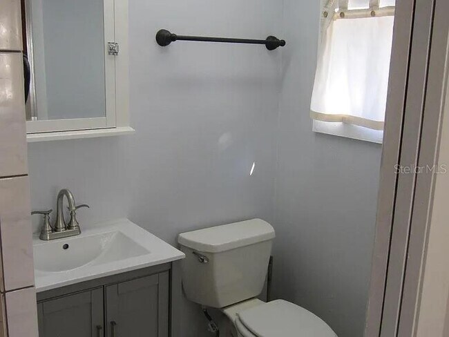 Foto del edificio - 28 N Grosse Ave