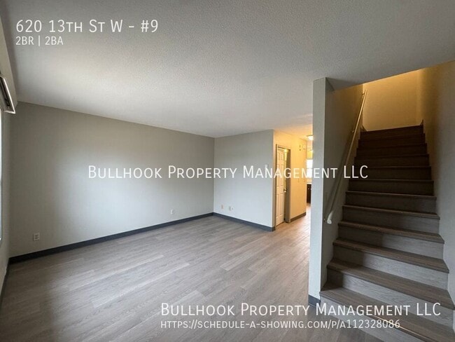 Building Photo - 620 13th St W