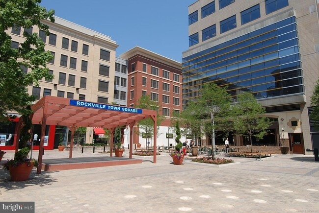 Foto del edificio - 1004 Gaither Rd