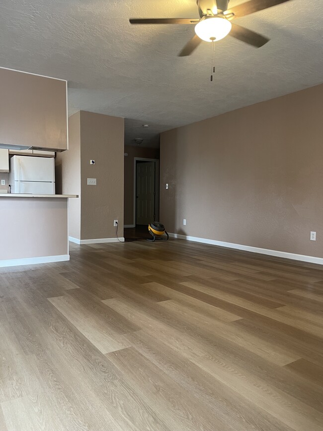 Foto del edificio - 722 Cedar St