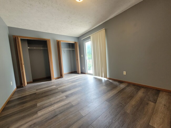 Foto del edificio - 1217 Warren Ln