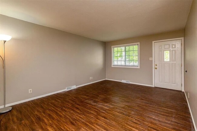 Foto del edificio - 5330 Kesler Rd NW