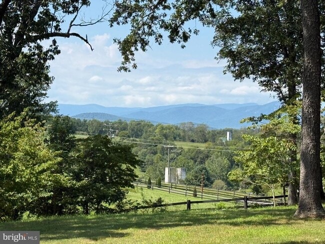 Building Photo - 7246 Sperryville Pike