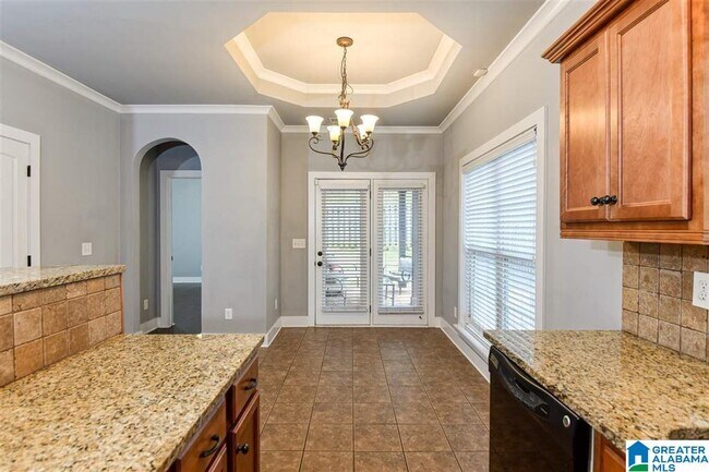 Foto del edificio - 366 Kingston Cir