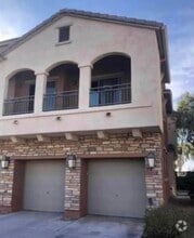 Building Photo - 356 N 169th Ave