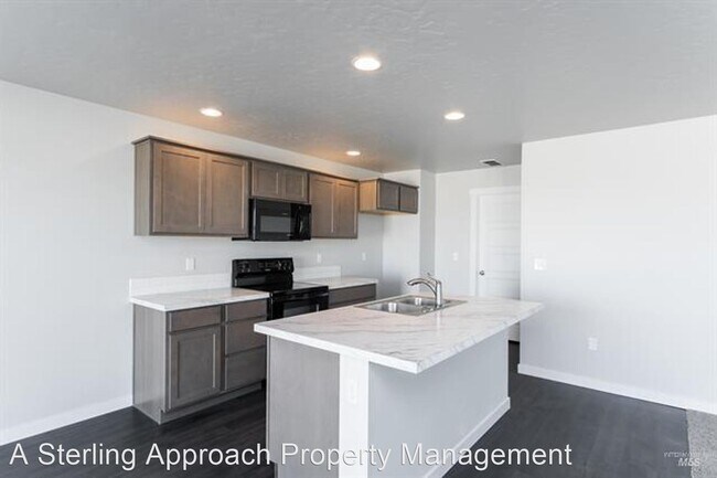 Building Photo - 3 br, 2.5 bath House - 3490 W Commemoratio...