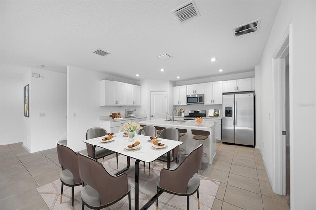 Building Photo - 5913 Laurelcrest Gln