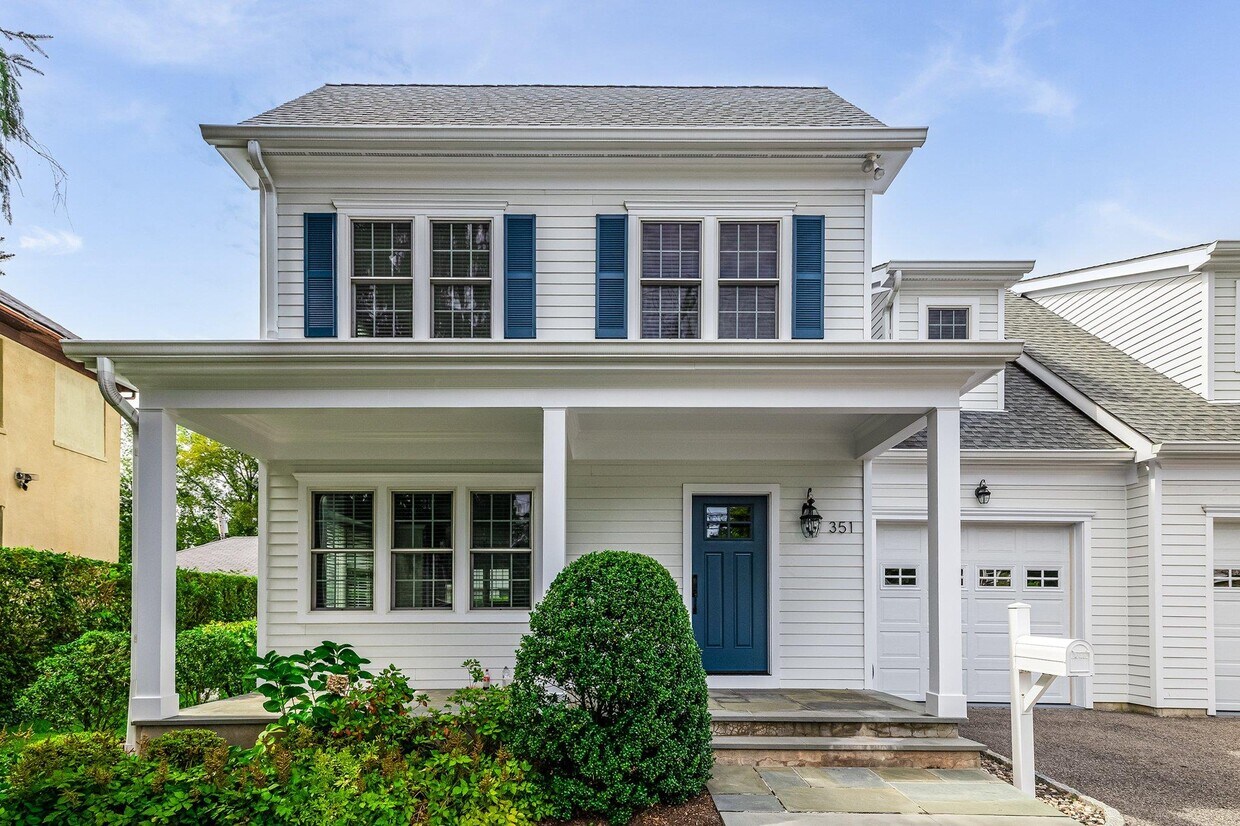 Foto principal - 353 Midland Ave