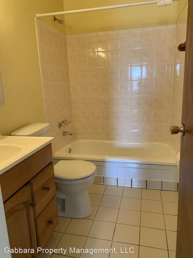 Foto del edificio - 3 br, 1 bath House - 11406 Dodge