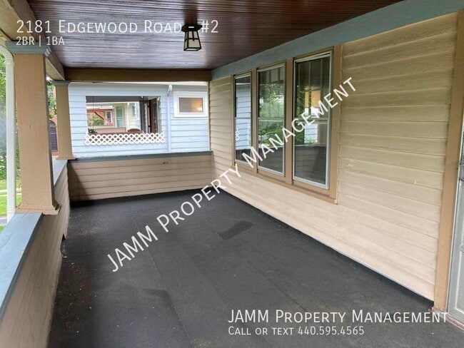 Building Photo - 2-Bedroom Cleveland Heights Unit!