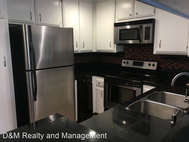 Foto del edificio - 2 br, 2 bath House - 11233 Tierrasanta Blv...