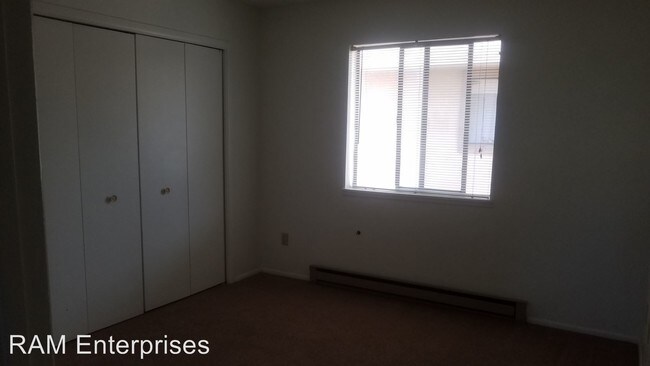 Foto del edificio - 843 Sunset Ave