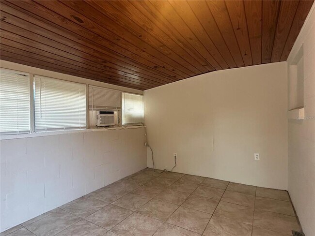 Foto del edificio - 3755 N Scenic Hwy