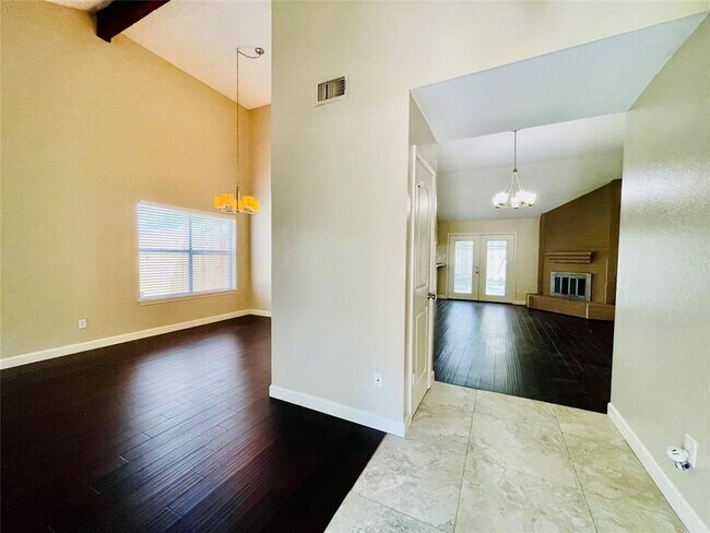 Foto del edificio - 12027 Canterhurst Way