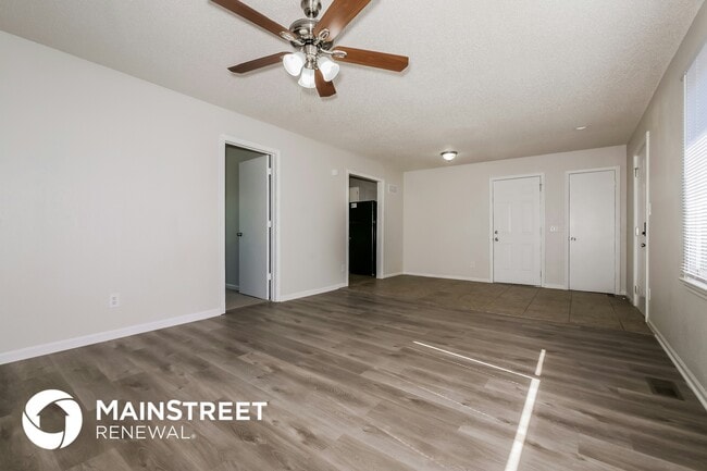 Foto del edificio - 5228 Marsh Ave
