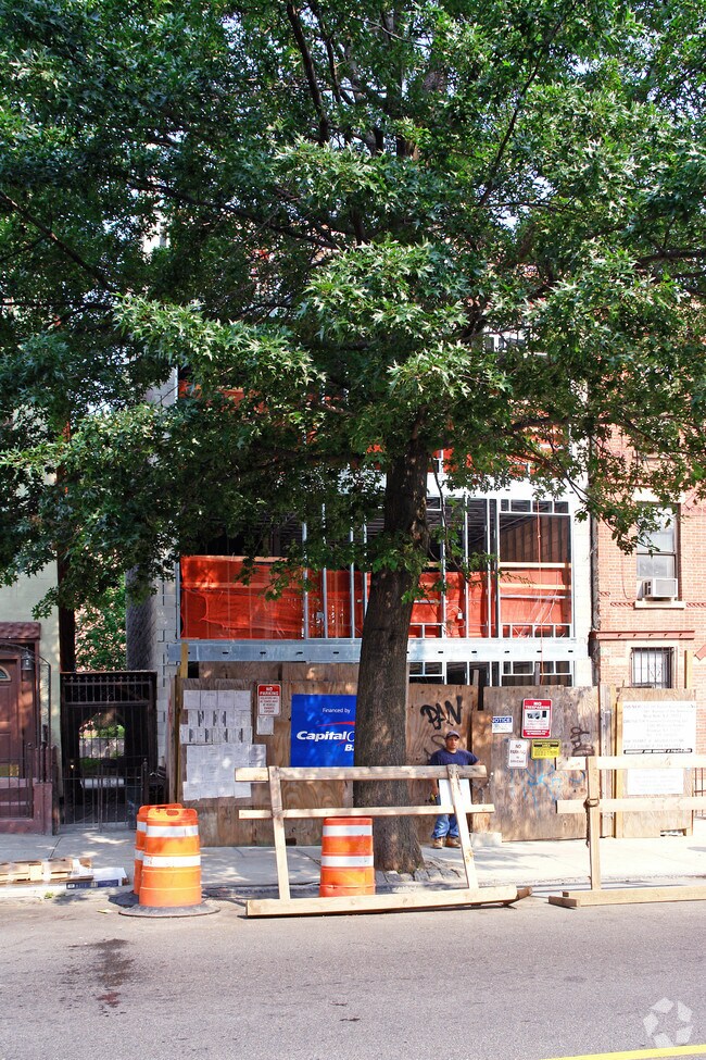 Foto del edificio - 534 6th Ave