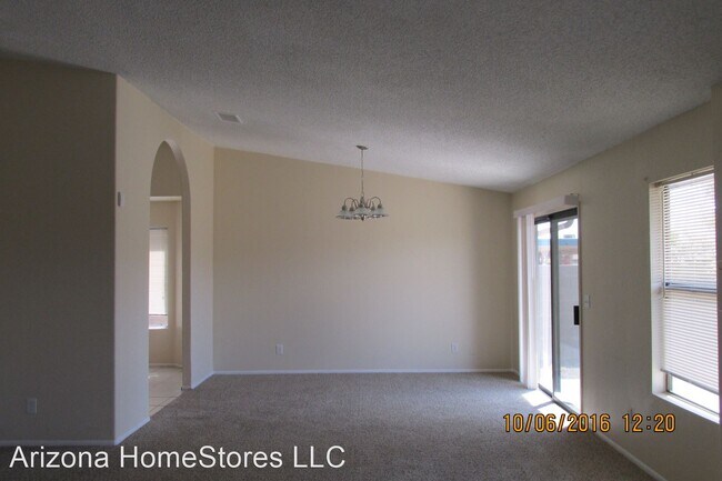 Foto del edificio - 4 br, 2 bath House - 4808 Los Reyes