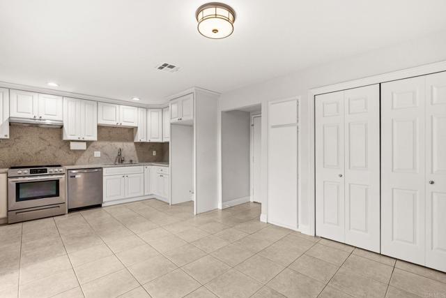 Foto del edificio - 10575 Caminito Glenellen