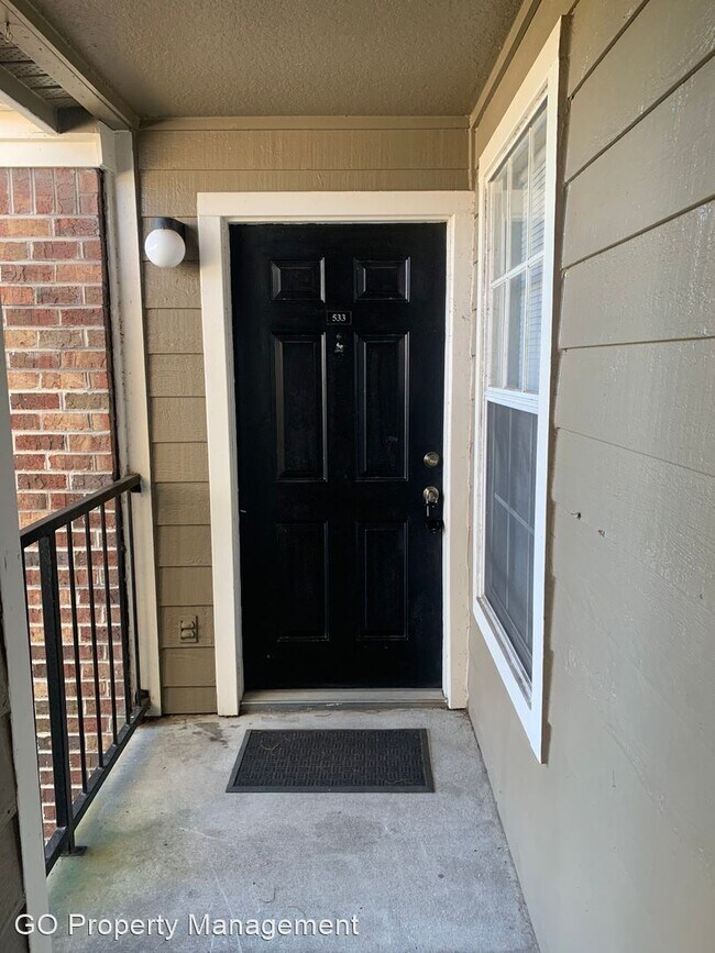 Building Photo - 2 br, 2 bath House - 5124 Park Central Dr ...