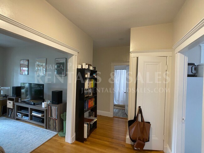 Foto del edificio - 321 S Huntington Ave