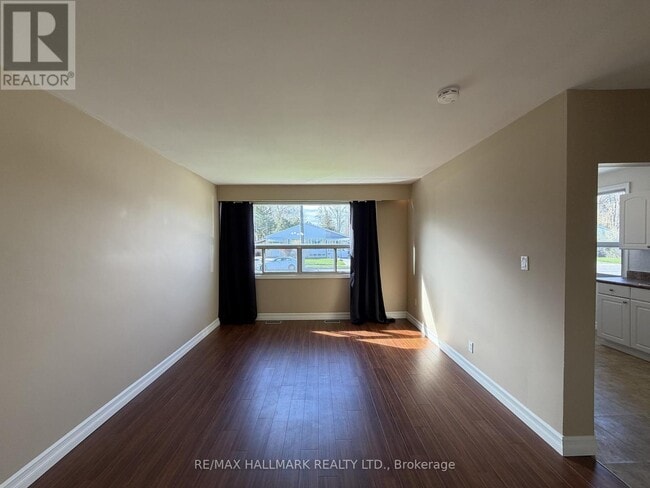 Building Photo - 313 Taylor Mills Dr N