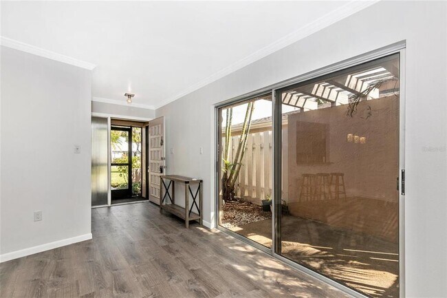 Foto del edificio - 4212 Center Gate Ln