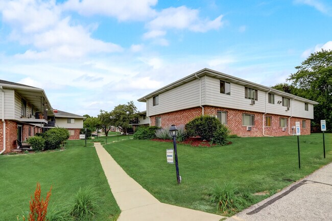 Foto del edificio - Howard Garden Apartments