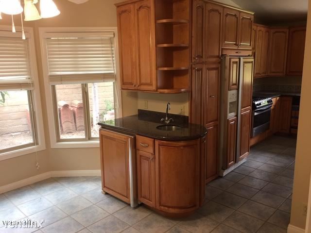 Building Photo - 4 br, 2 bath House - 1563 Feather Ave 1