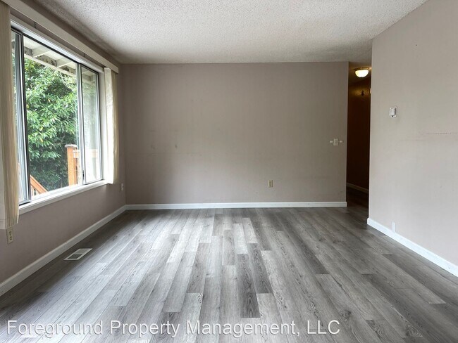 Foto del edificio - 5 br, 3 bath House - 9711 NE 130th Pl