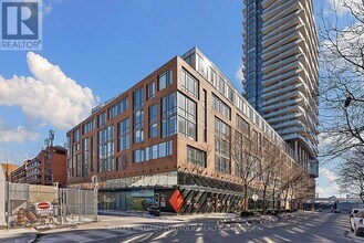 Building Photo - 3 Market St.