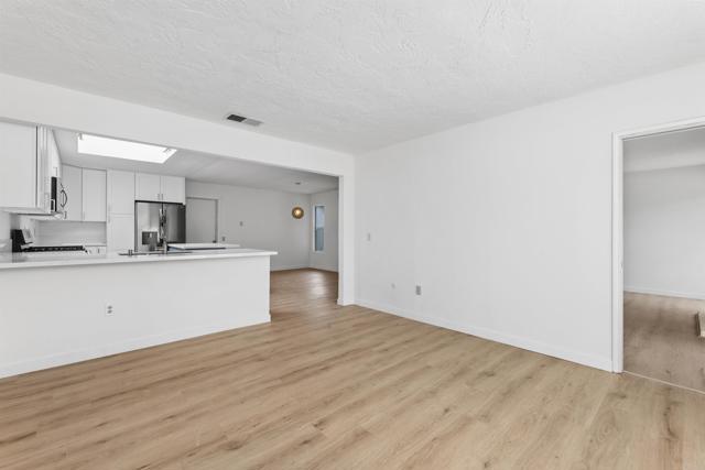 Building Photo - 263 Village Run E