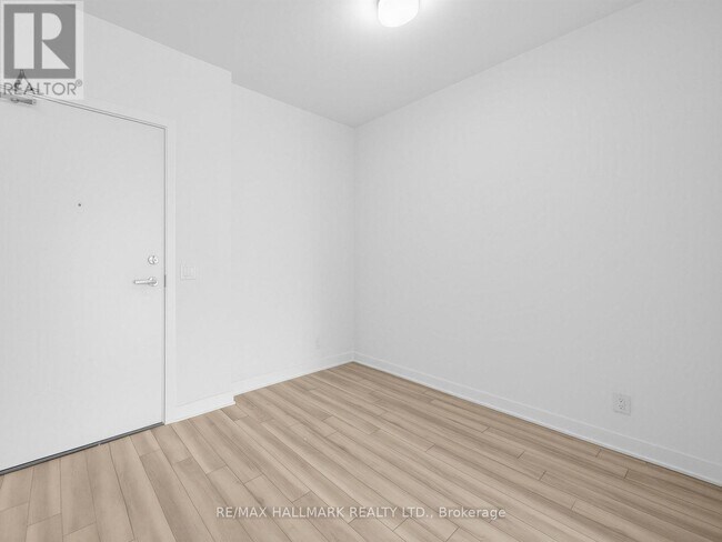 Building Photo - 51 Clarington Blvd